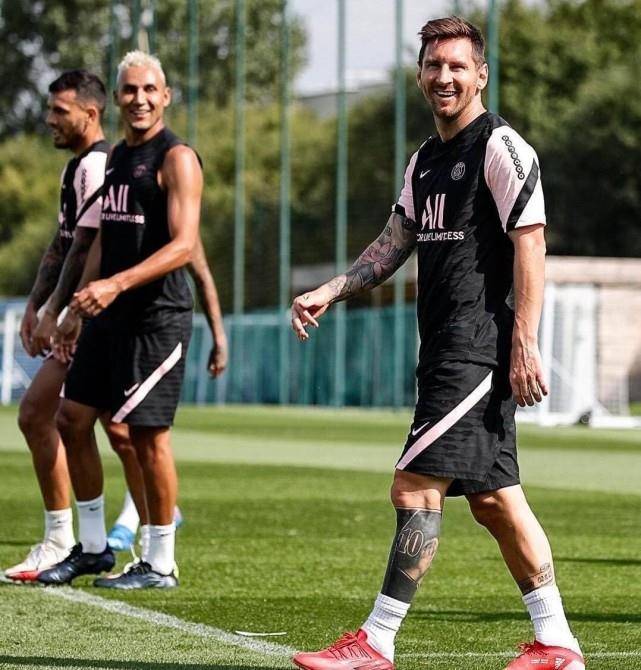 从一名年轻 从一名年轻