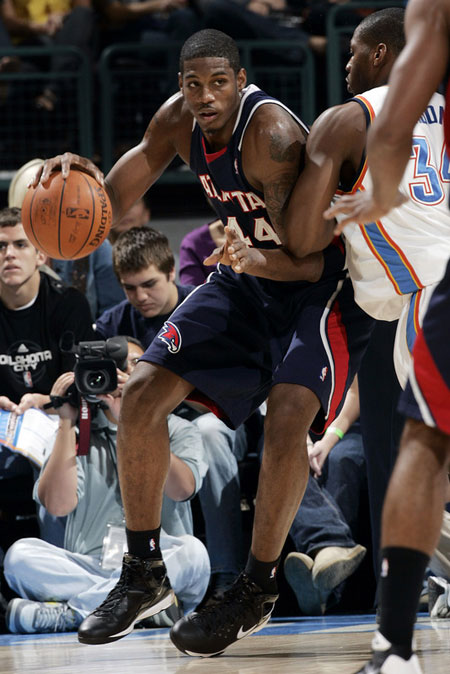 己不会受对 己不会受对