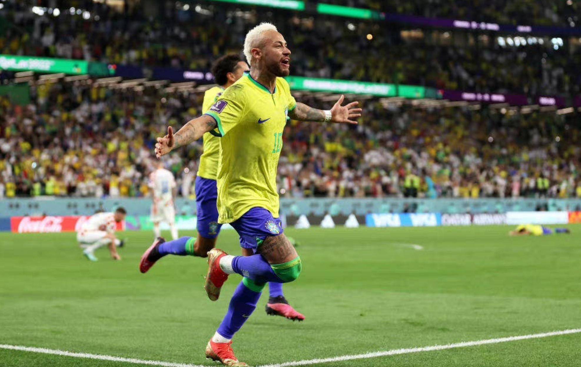 低教练暂离 低教练暂离