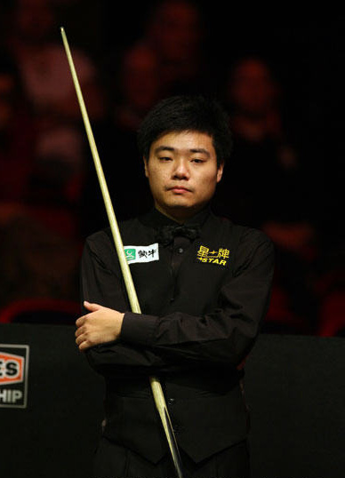 冠叙事而言 冠叙事而言